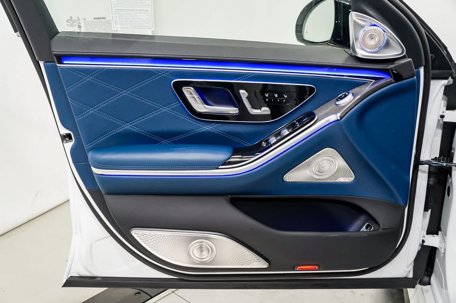 Thumbnail: 2025 Mercedes-Benz S-Class - 21