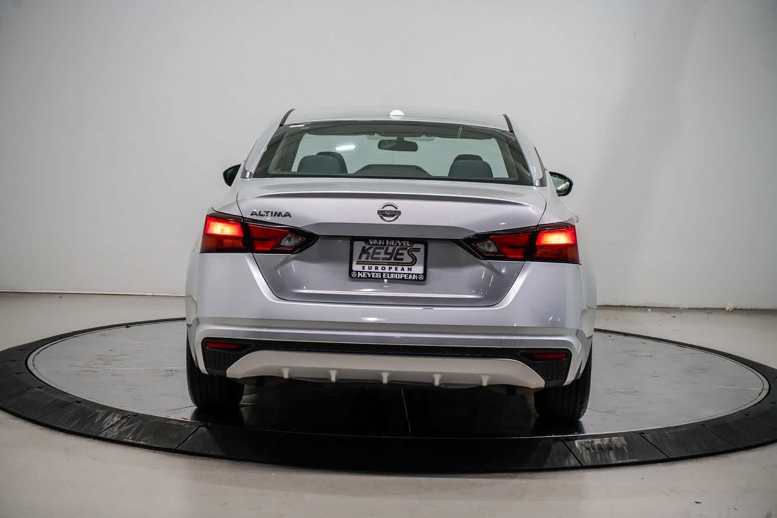 Thumbnail: 2019 Nissan Altima - 3