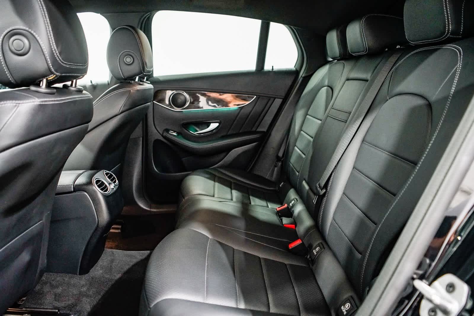 Thumbnail: 2023 Mercedes-Benz GLC - 18