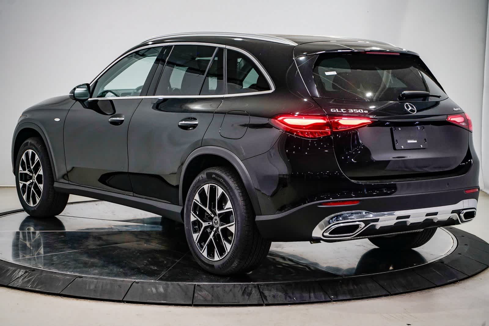 Thumbnail: 2025 Mercedes-Benz GLC - 2