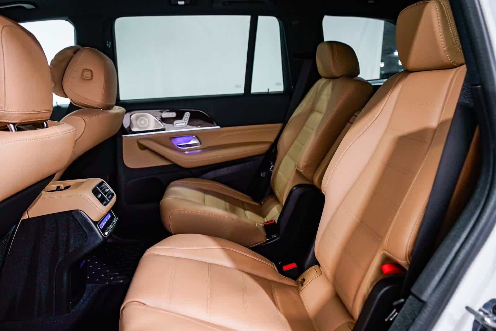 Thumbnail: 2025 Mercedes-Benz GLS - 18