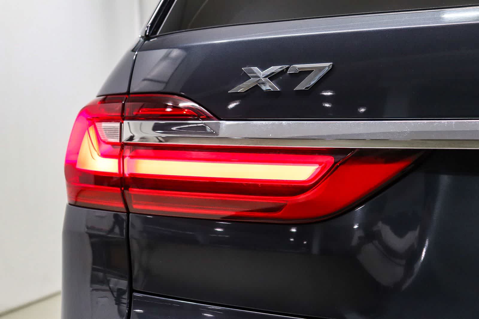 Thumbnail: 2020 BMW X7 - 10