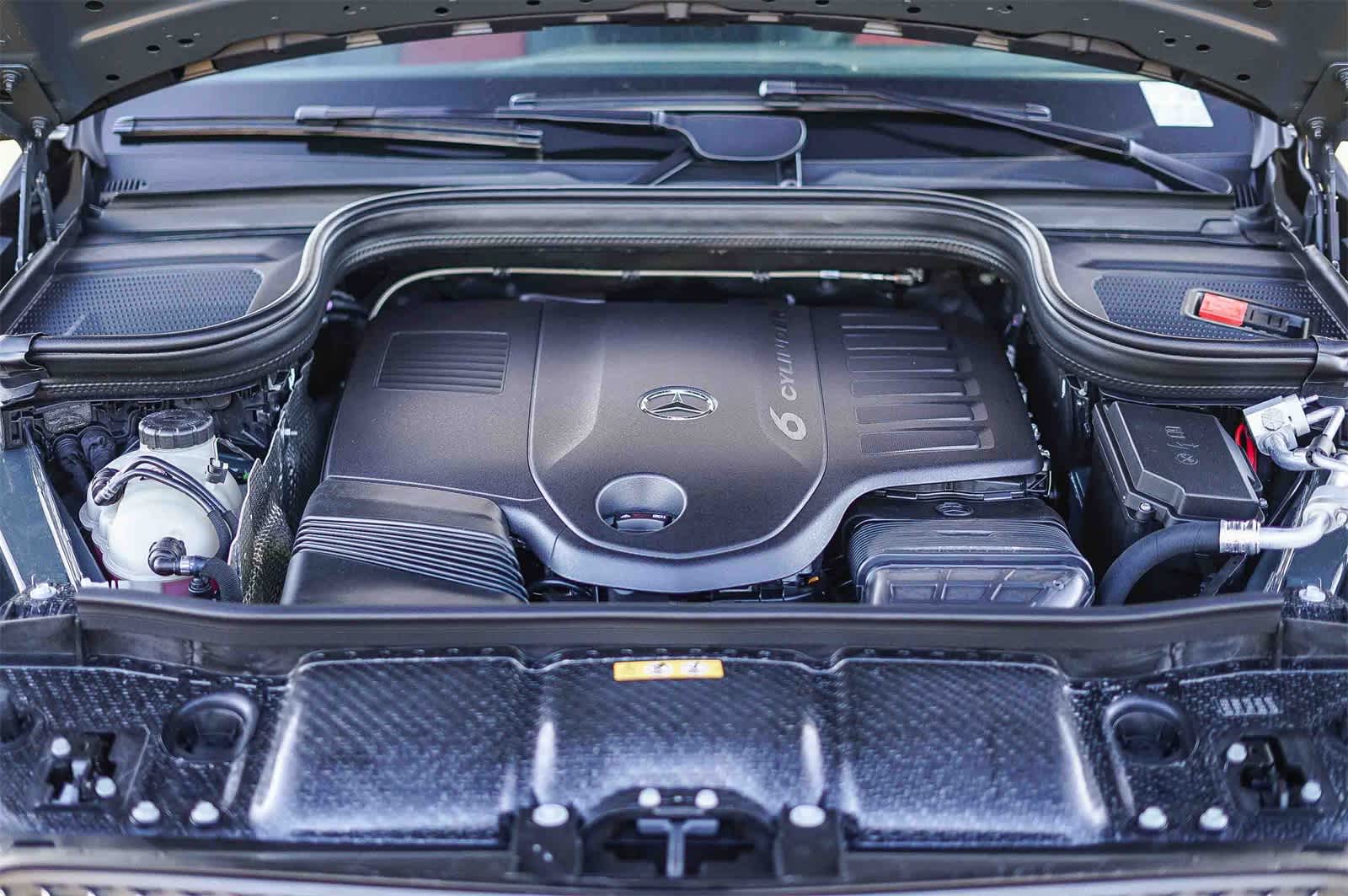 Thumbnail: 2026 Mercedes-Benz GLE - 12