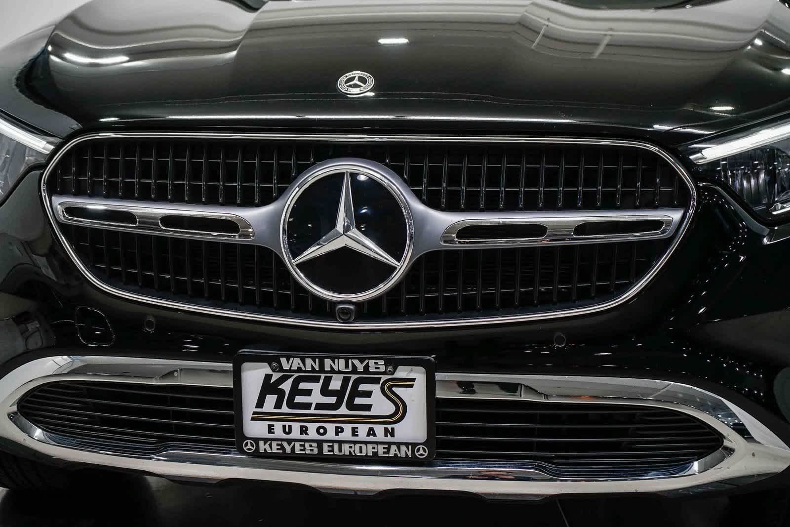 Thumbnail: 2025 Mercedes-Benz GLC - 8