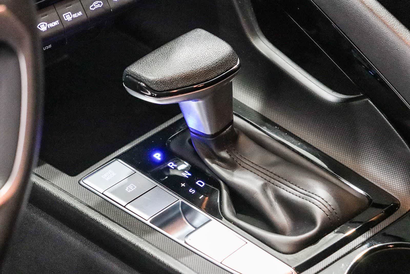 Thumbnail: 2025 Hyundai Elantra - 19
