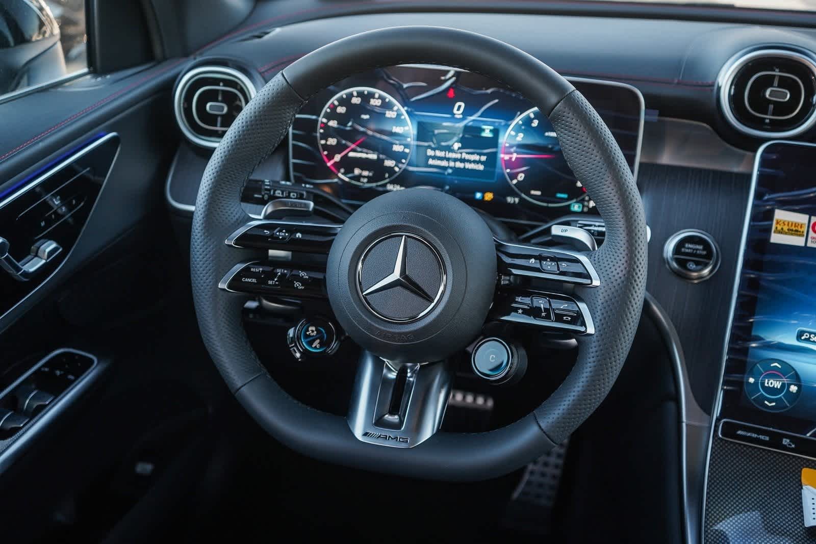 Thumbnail: 2025 Mercedes-Benz GLC - 16