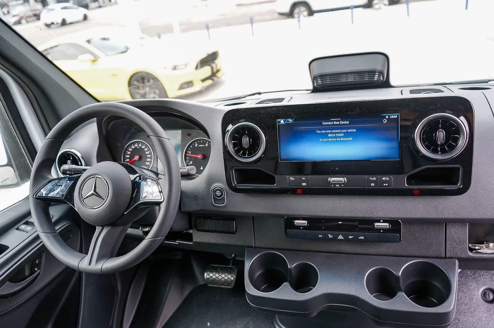 Thumbnail: 2026 Mercedes-Benz Sprinter - 12