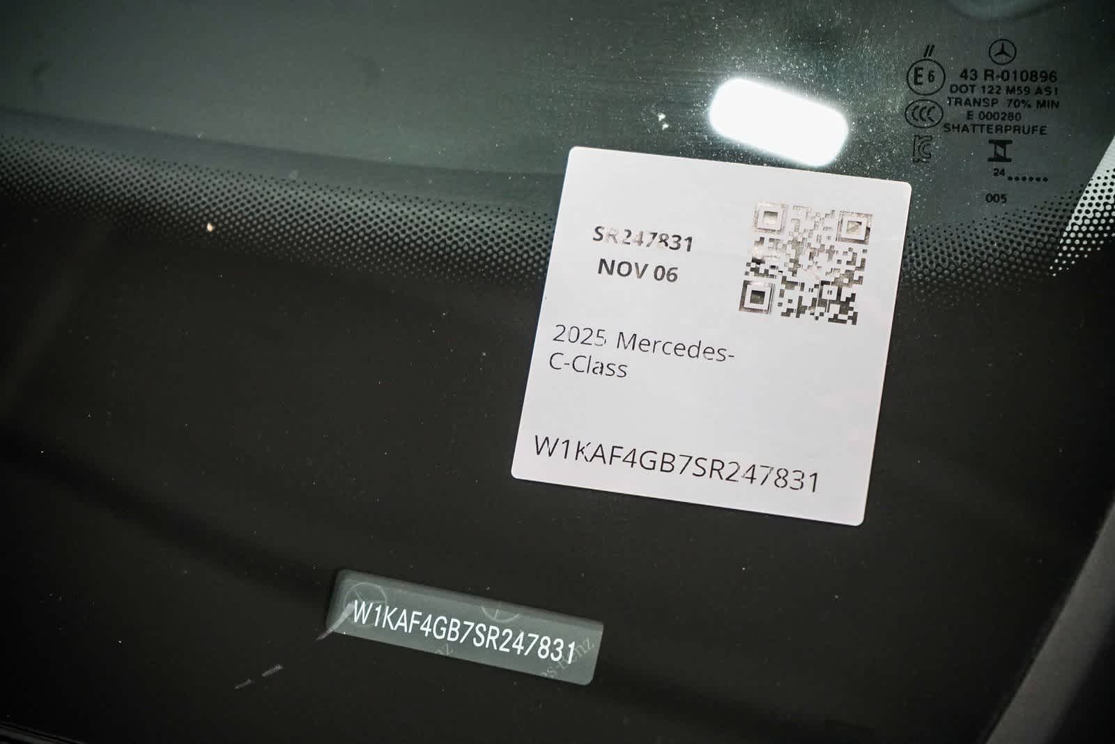 Thumbnail: 2025 Mercedes-Benz C-Class - 29