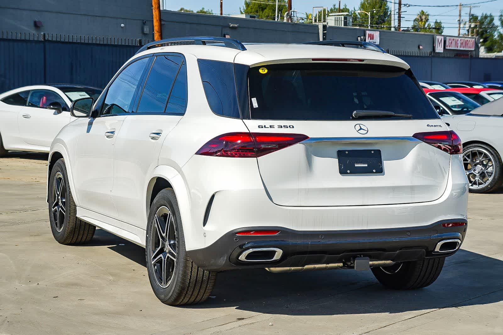 Thumbnail: 2026 Mercedes-Benz GLE - 6