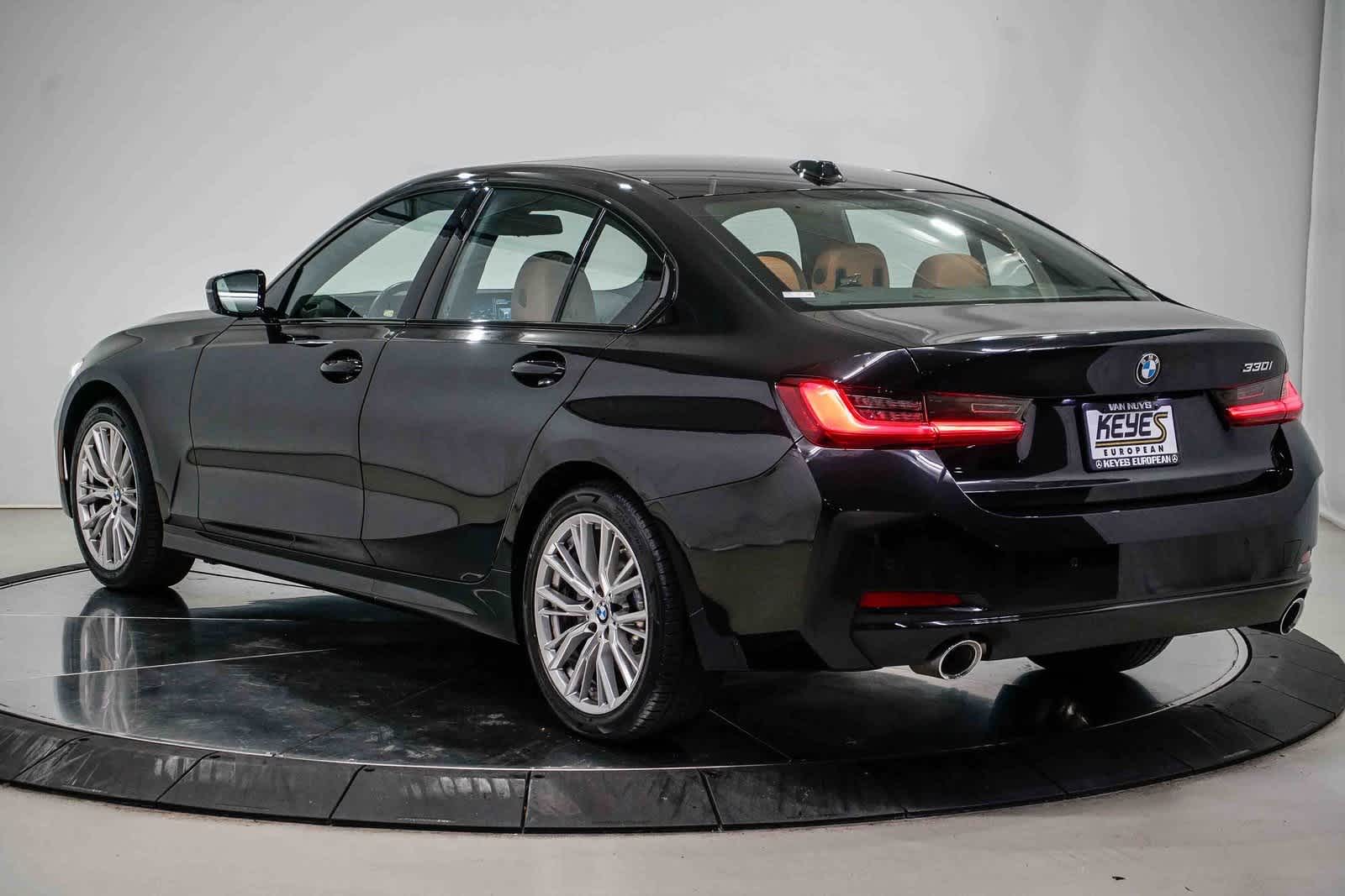 Thumbnail: 2023 BMW 3 Series - 2