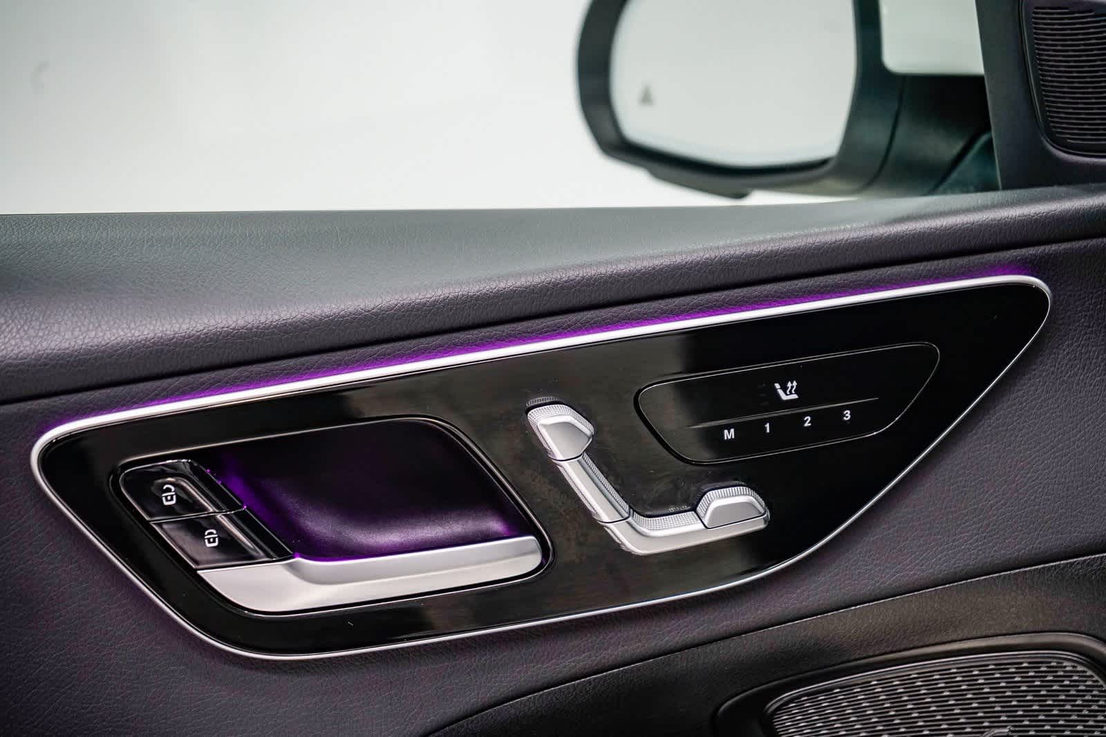 Thumbnail: 2025 Mercedes-Benz C-Class - 20