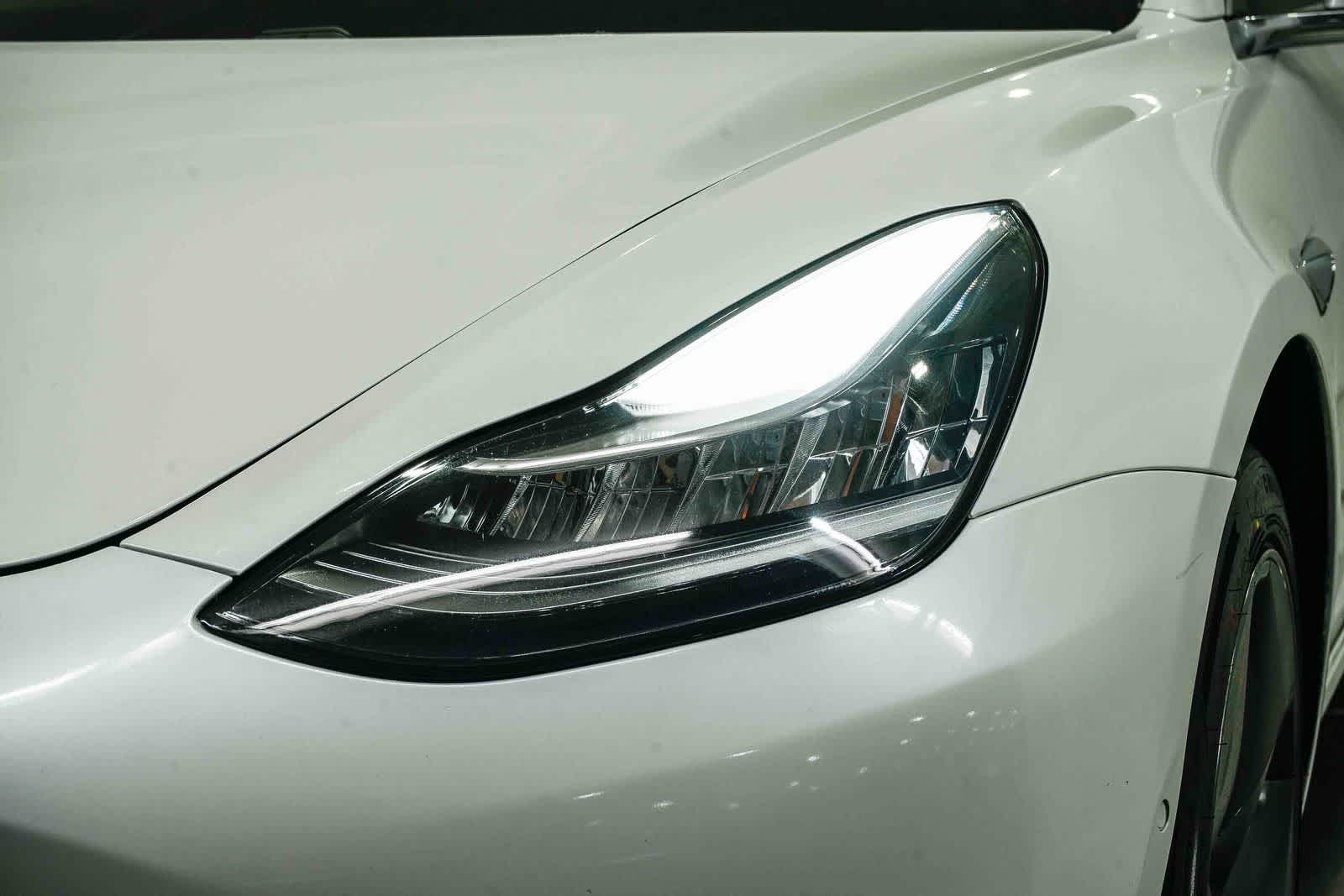 Thumbnail: 2020 Tesla Model 3 - 6