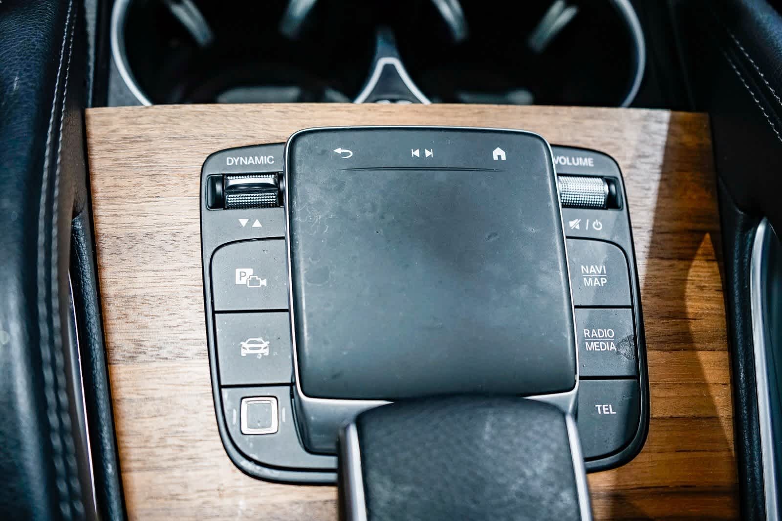 Thumbnail: 2025 Mercedes-Benz GLE - 23