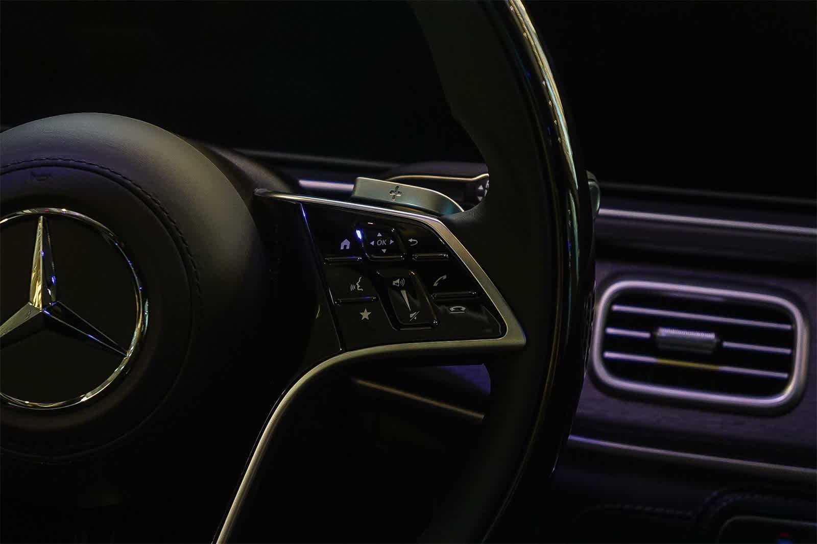 Thumbnail: 2026 Mercedes-Benz GLS - 18