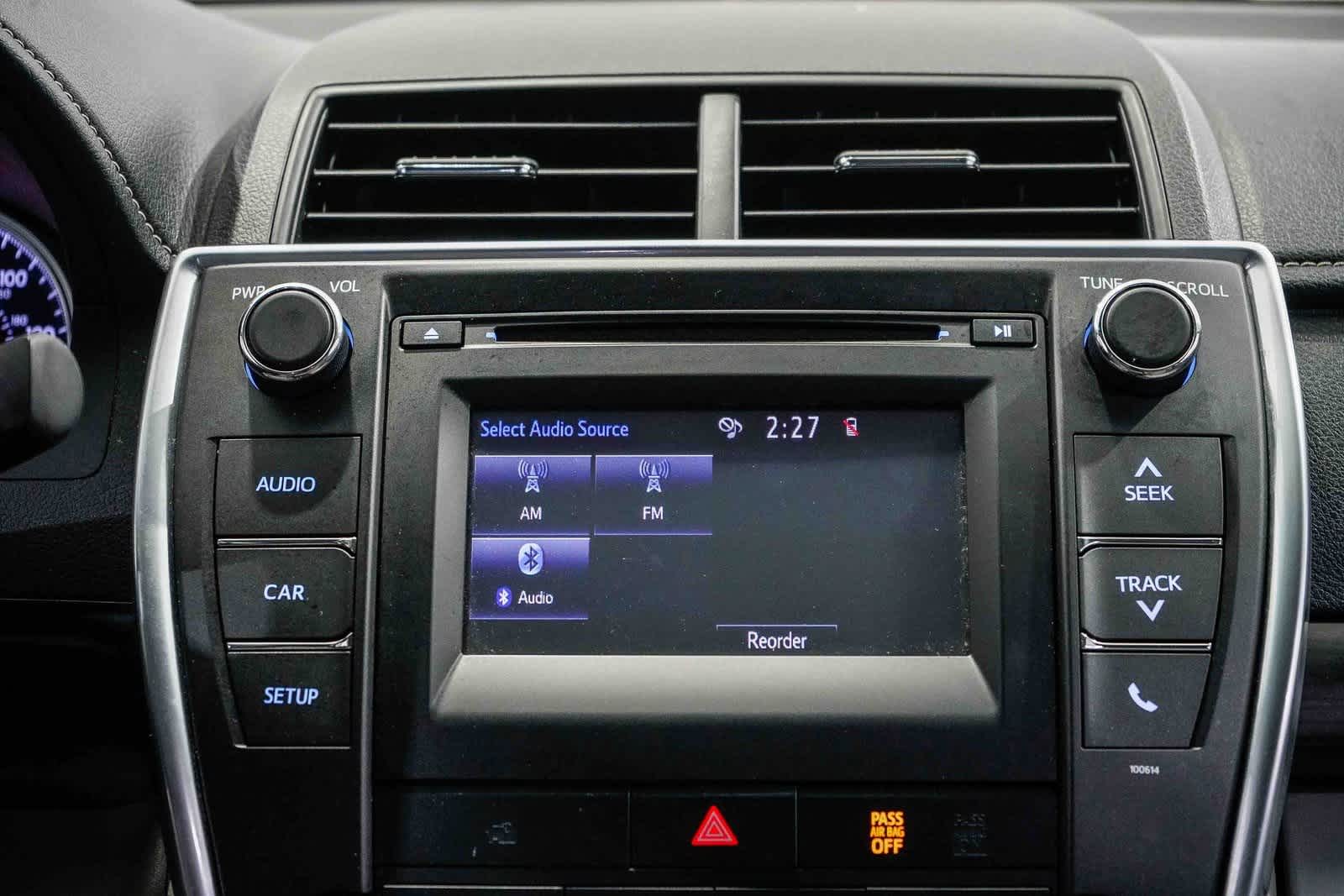 Thumbnail: 2017 Toyota Camry - 13