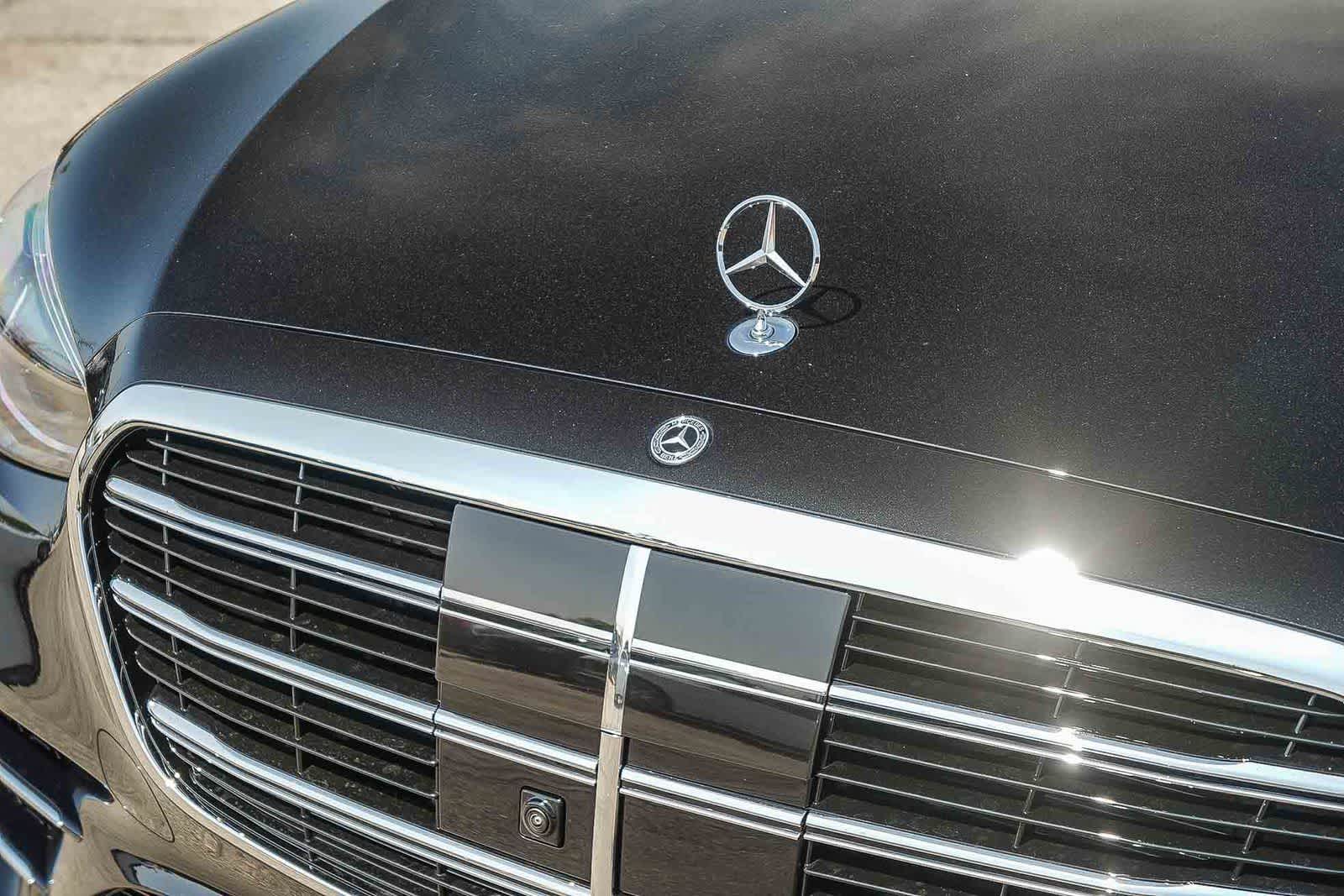 Thumbnail: 2026 Mercedes-Benz S-Class - 9