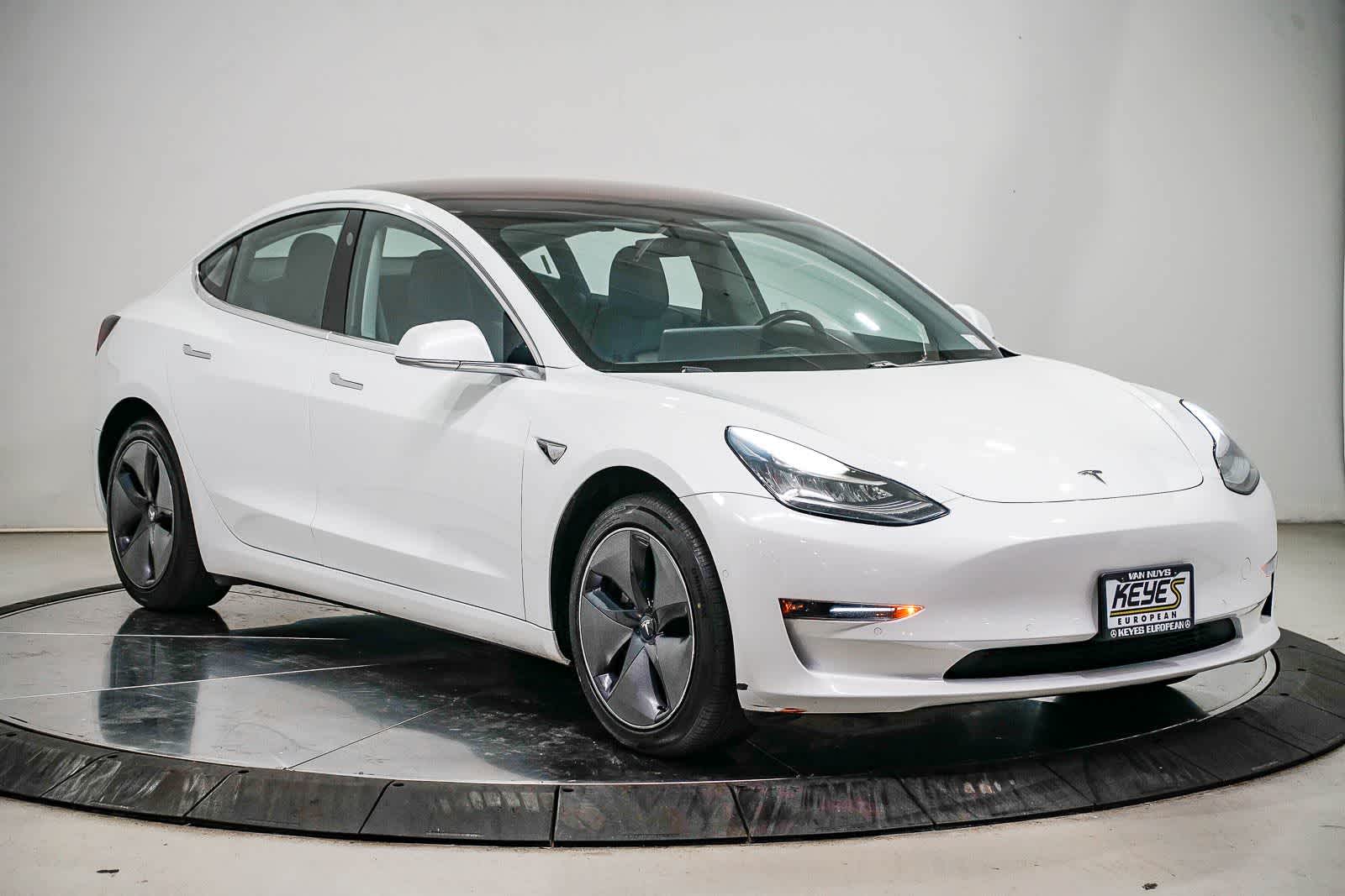 Thumbnail: 2018 Tesla Model 3 - 5