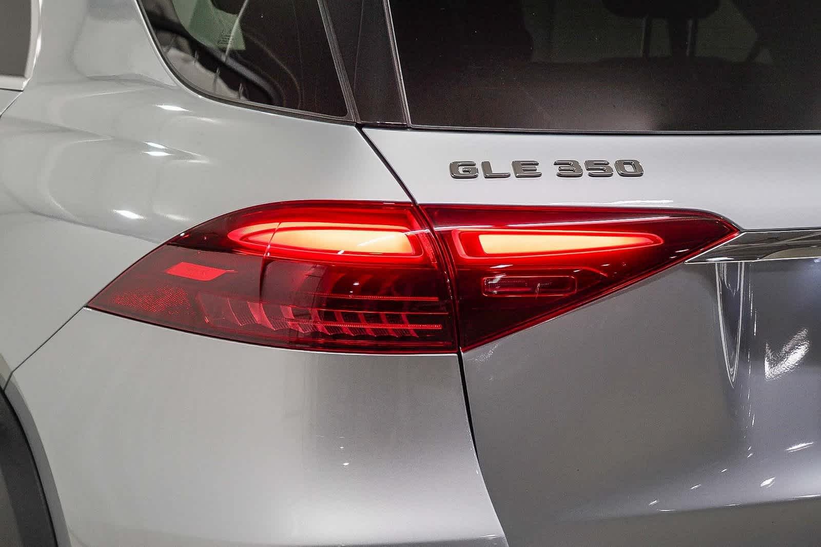 Thumbnail: 2025 Mercedes-Benz GLE - 7