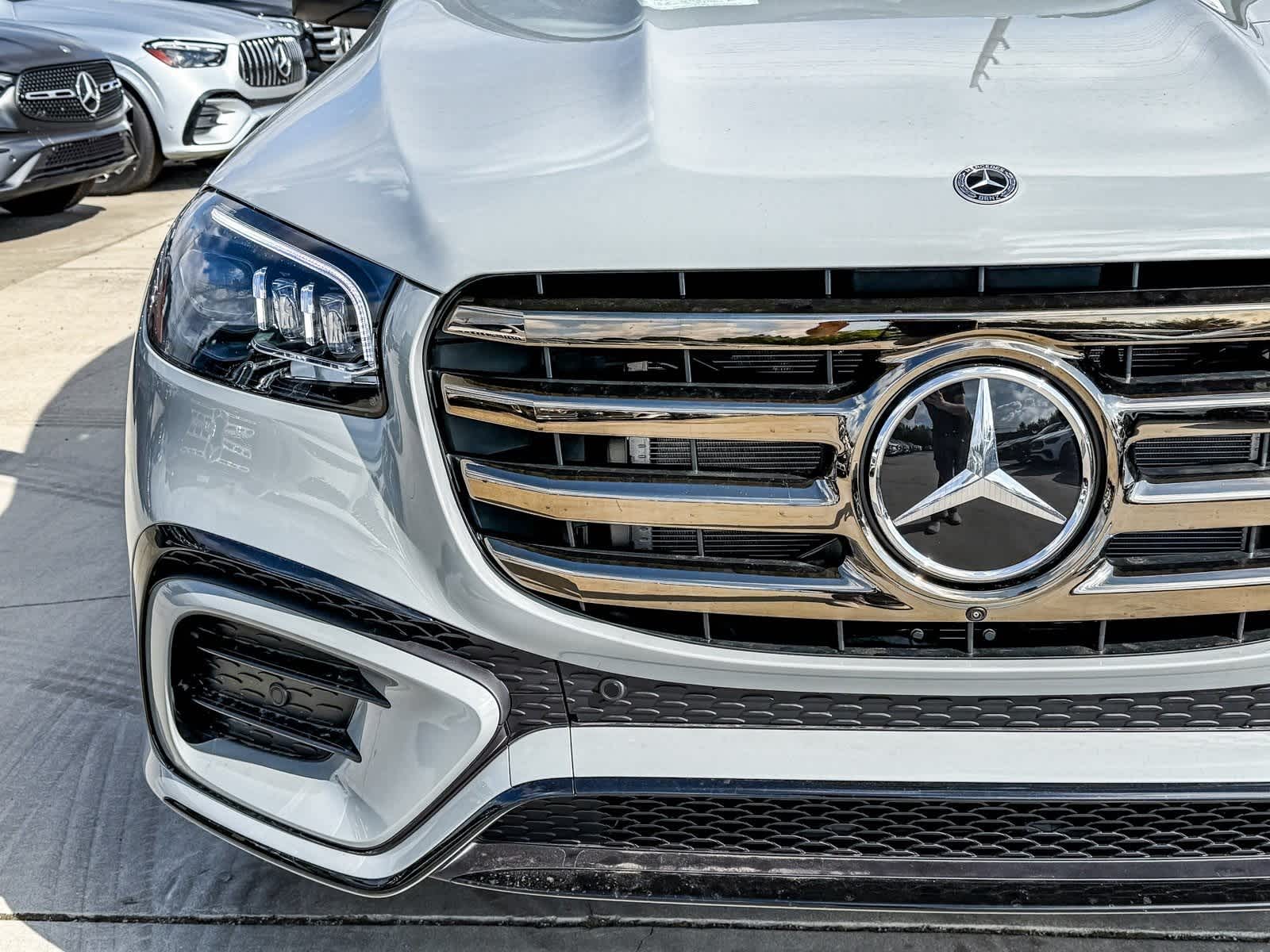 Thumbnail: 2026 Mercedes-Benz GLS - 11