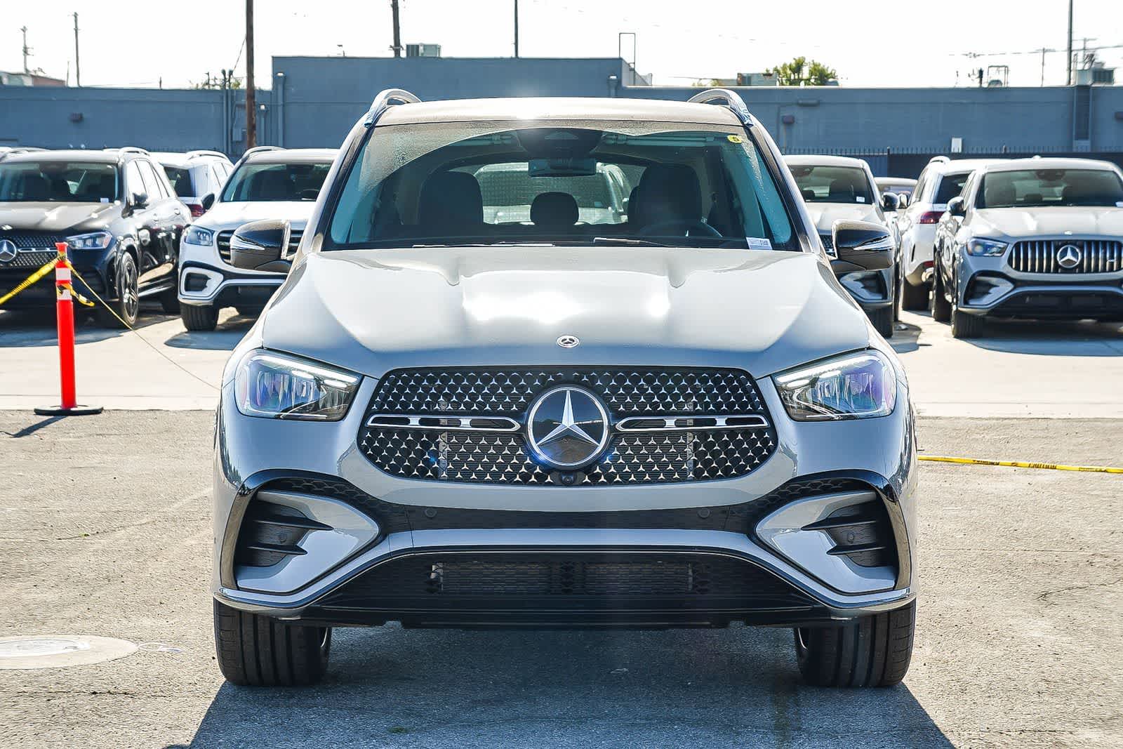 Thumbnail: 2026 Mercedes-Benz GLE - 2