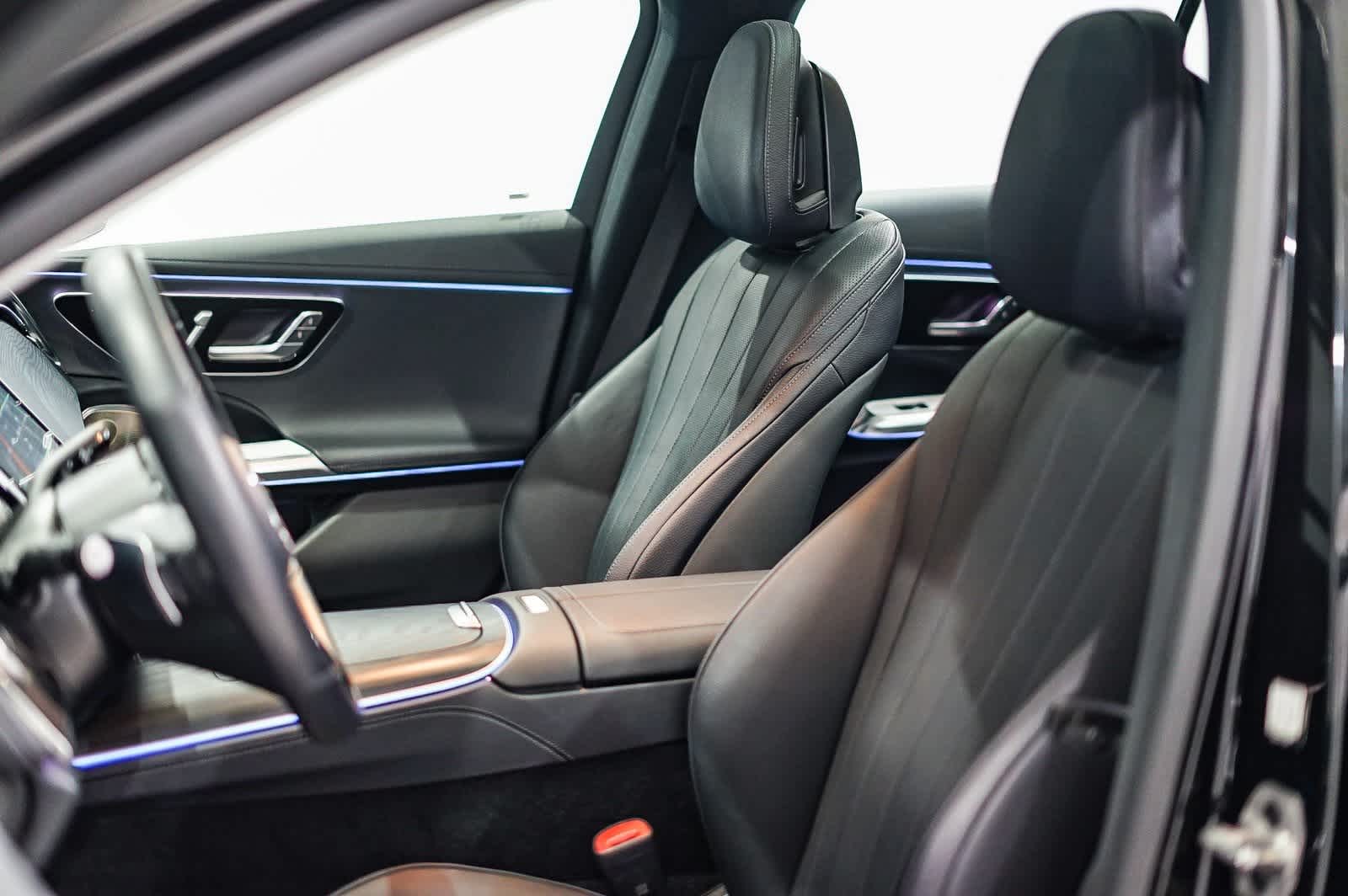 Thumbnail: 2025 Mercedes-Benz E-Class - 17