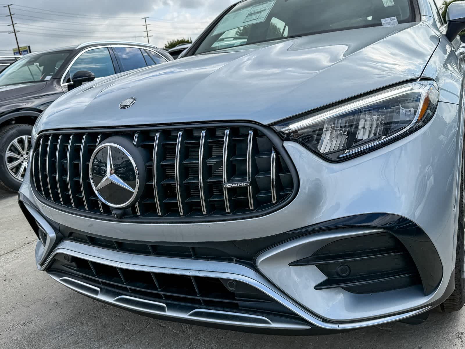 Thumbnail: 2025 Mercedes-Benz GLC - 11