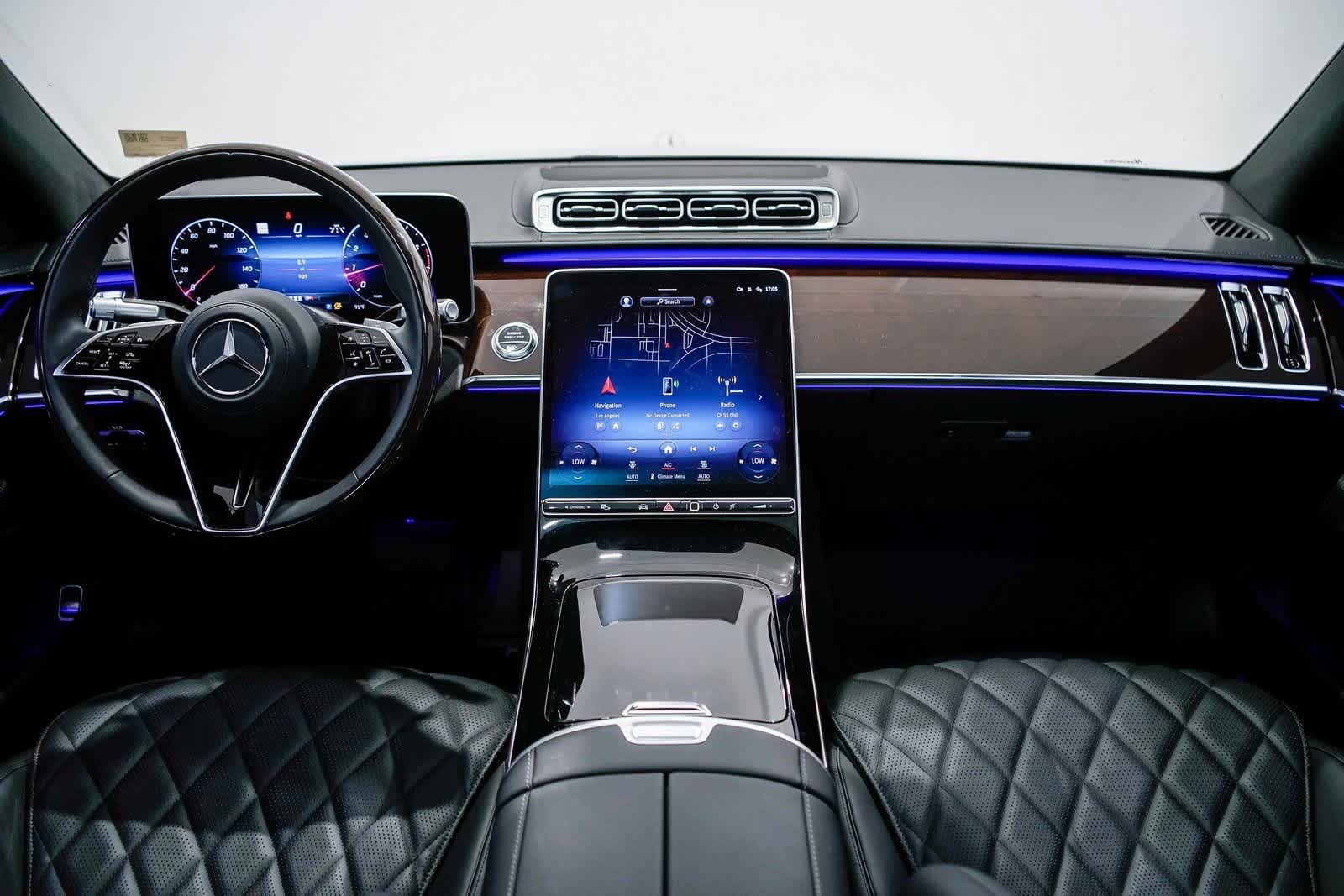 Thumbnail: 2024 Mercedes-Benz S-Class - 12