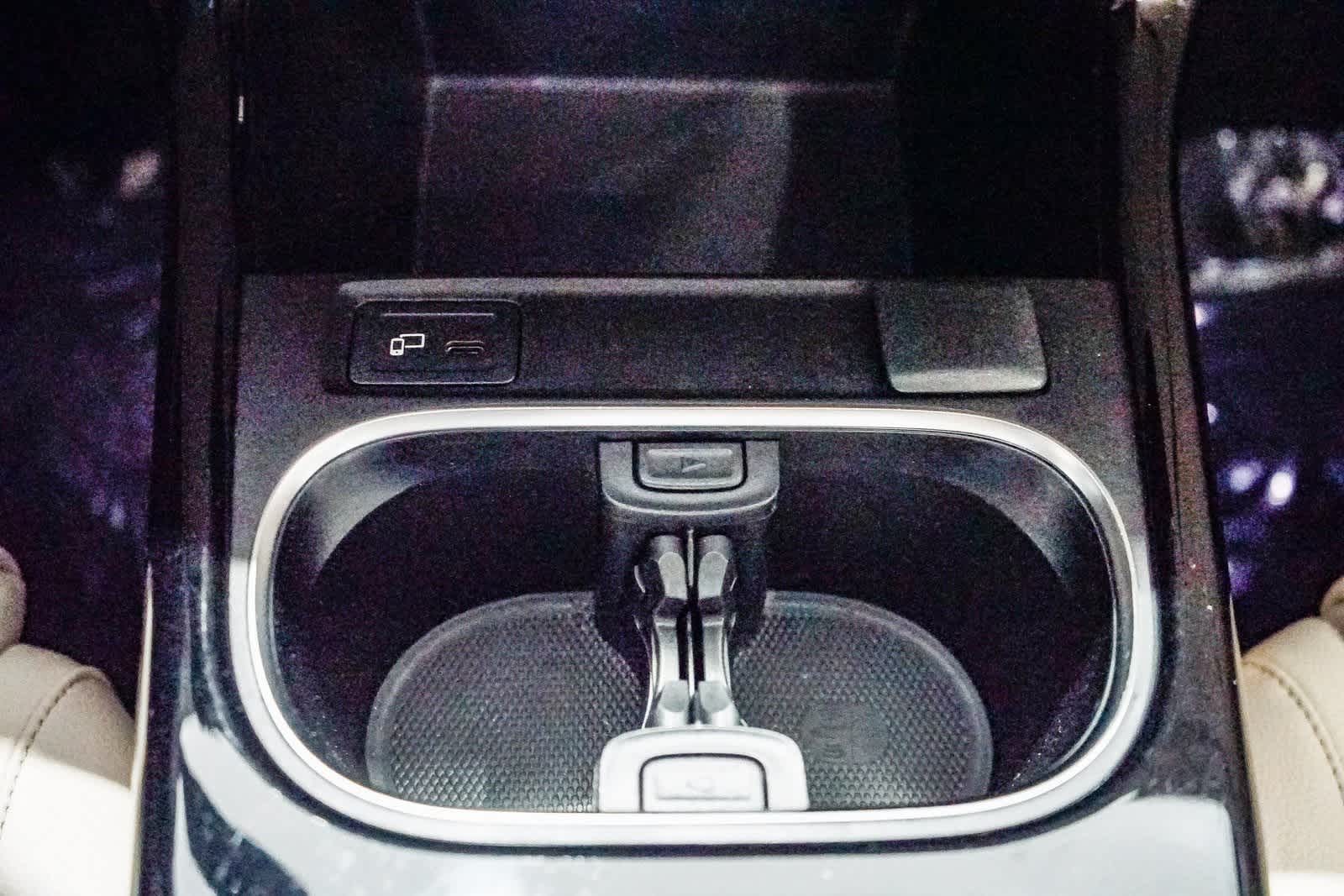 Thumbnail: 2022 Mercedes-Benz CLA - 22