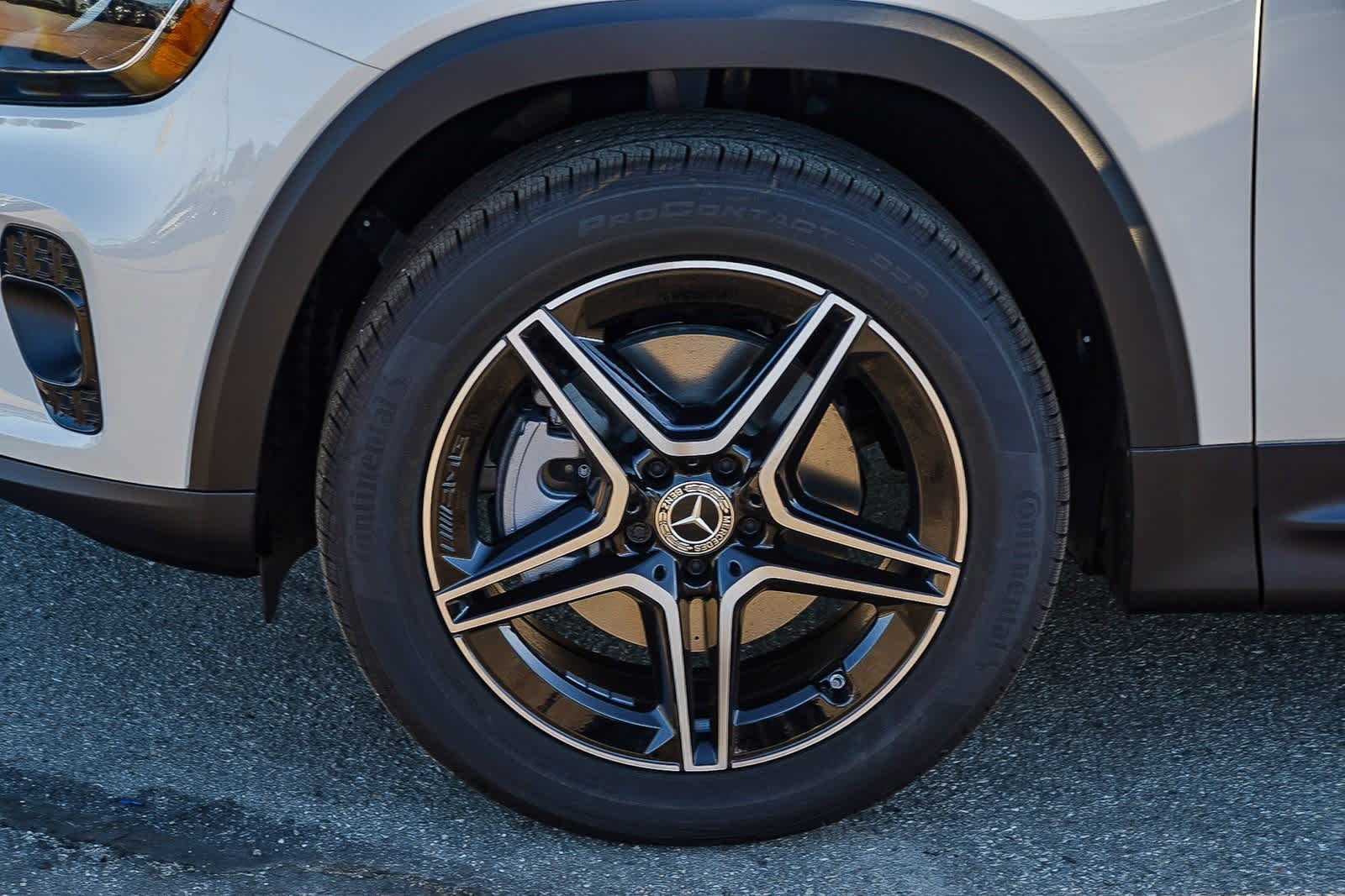 Thumbnail: 2026 Mercedes-Benz GLB - 10