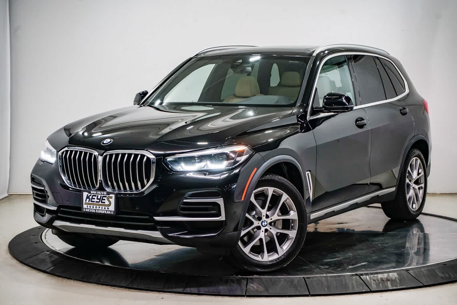 Thumbnail: 2022 BMW X5 - 1