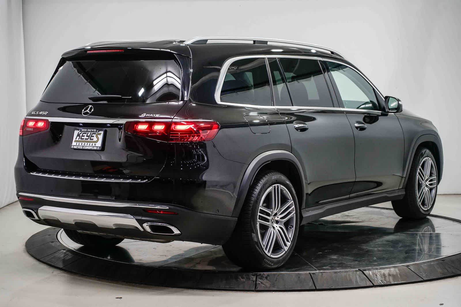 Thumbnail: 2026 Mercedes-Benz GLS - 4