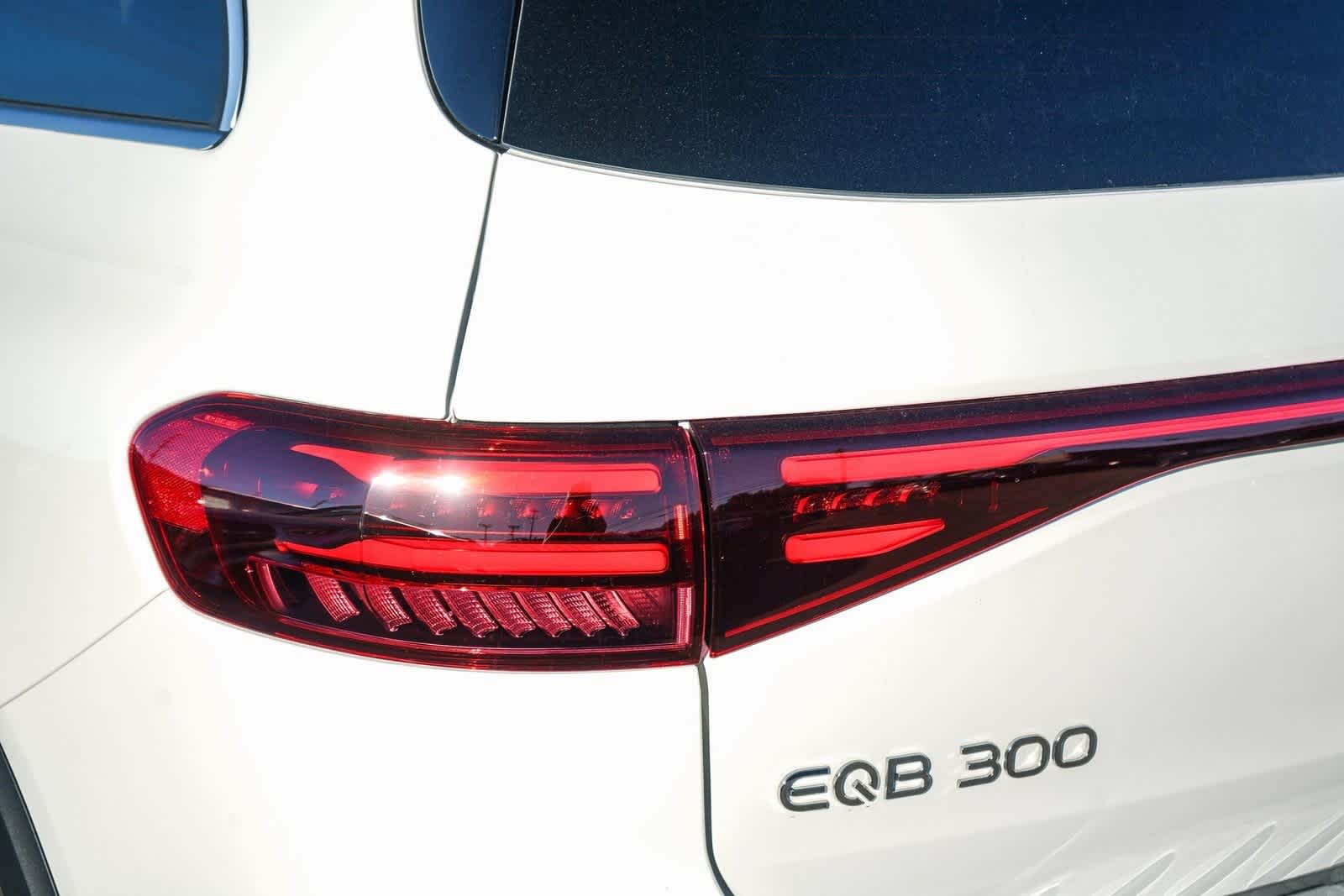 Thumbnail: 2025 Mercedes-Benz EQB - 7