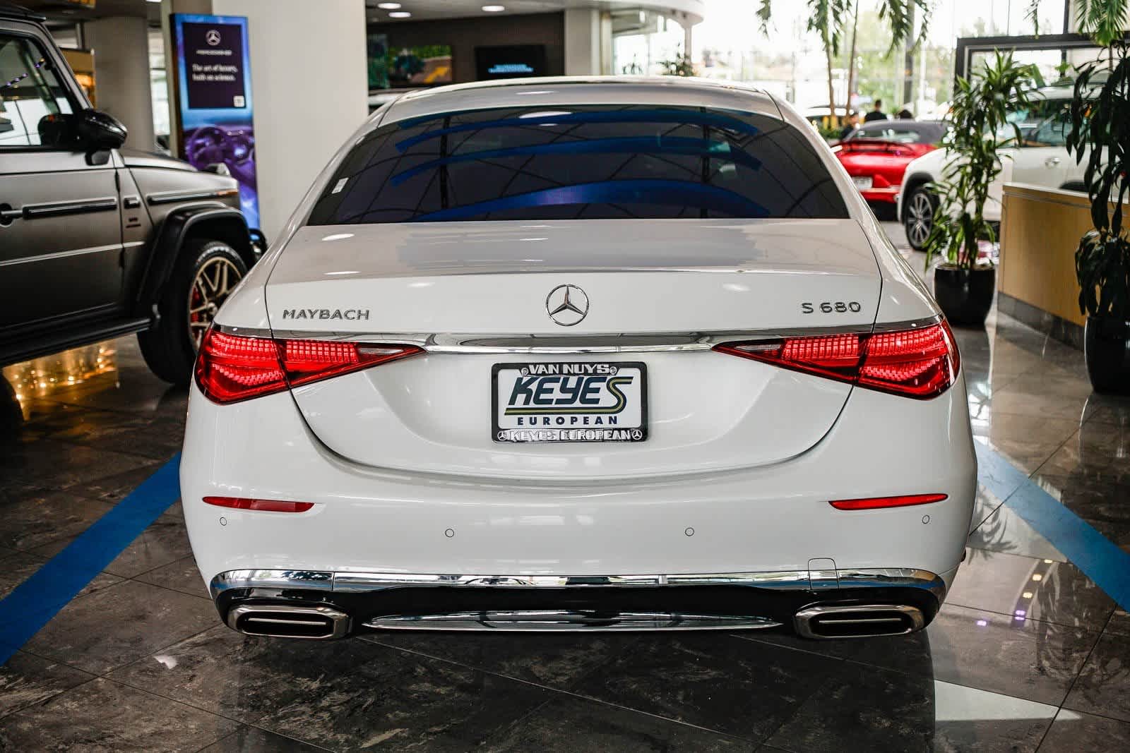 Thumbnail: 2024 Mercedes-Benz S-Class - 3