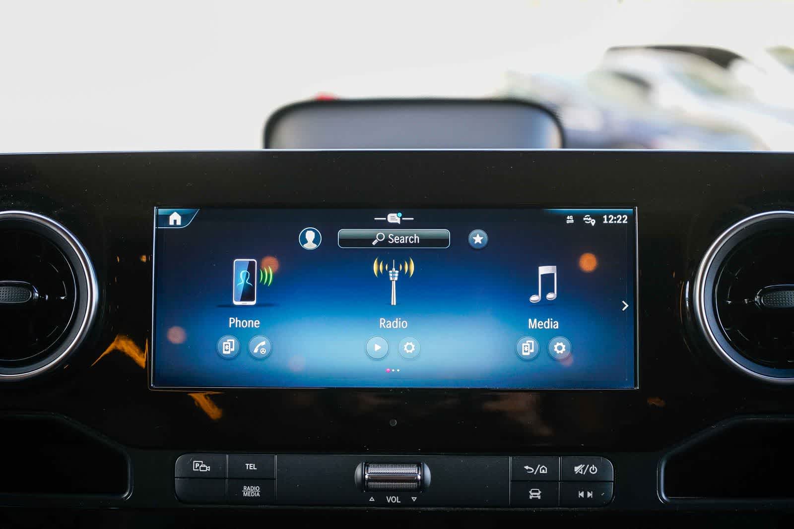 Thumbnail: 2025 Mercedes-Benz Sprinter - 14