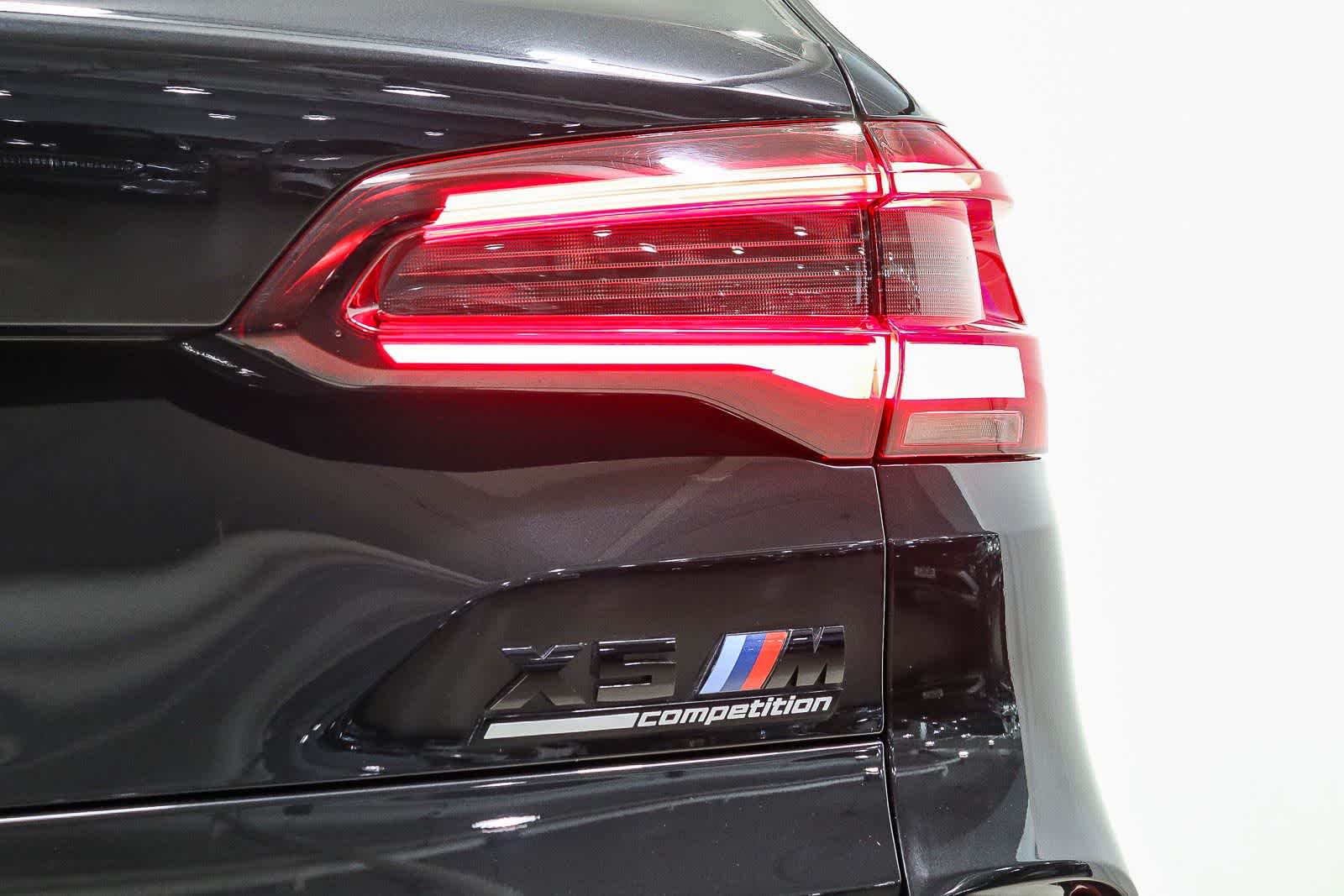 Thumbnail: 2023 BMW X5 - 10