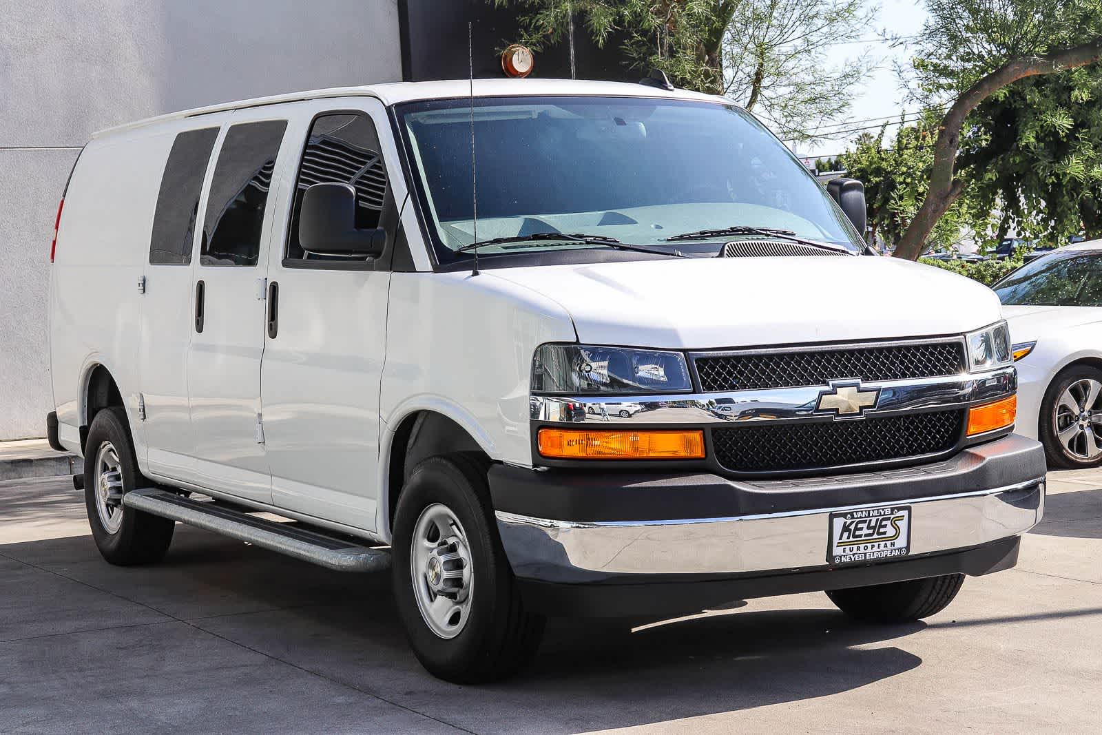 Thumbnail: 2024 Chevrolet Express - 4