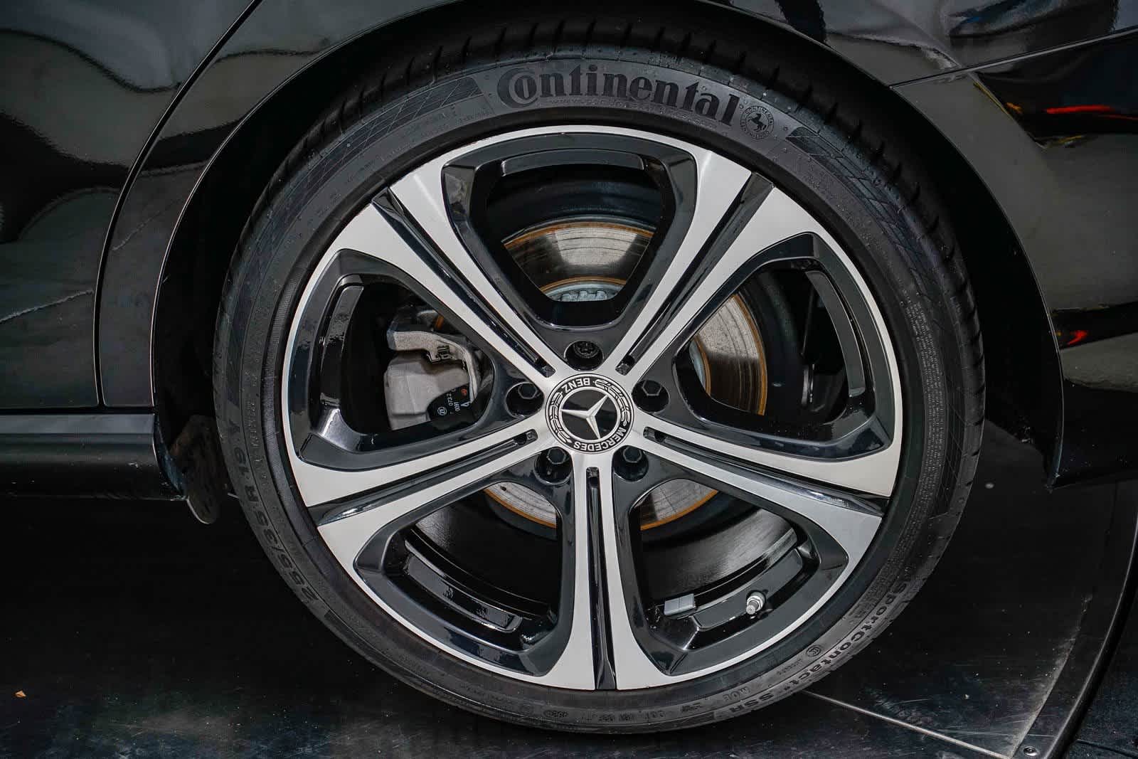 Thumbnail: 2023 Mercedes-Benz C-Class - 10