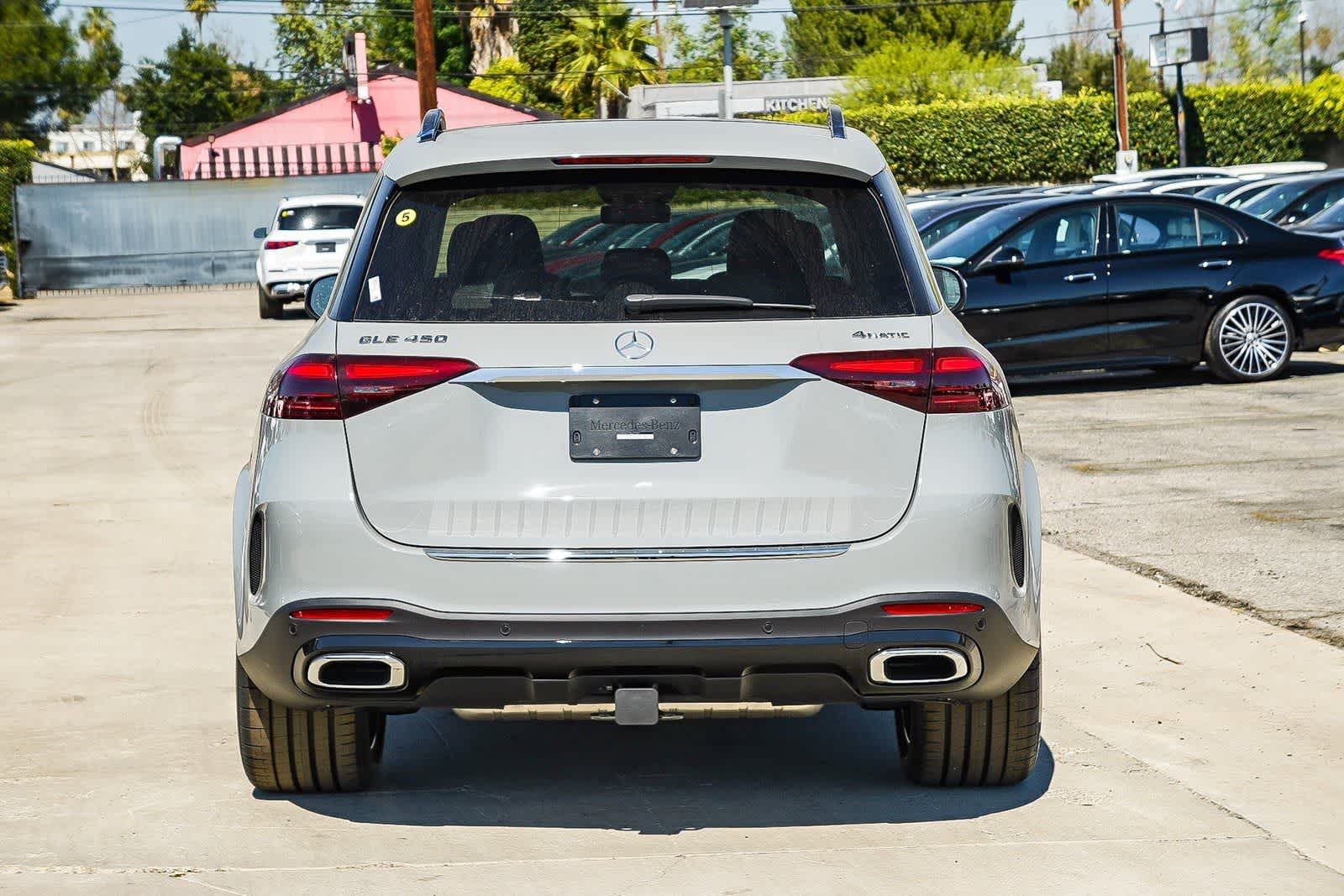 Thumbnail: 2026 Mercedes-Benz GLE - 5