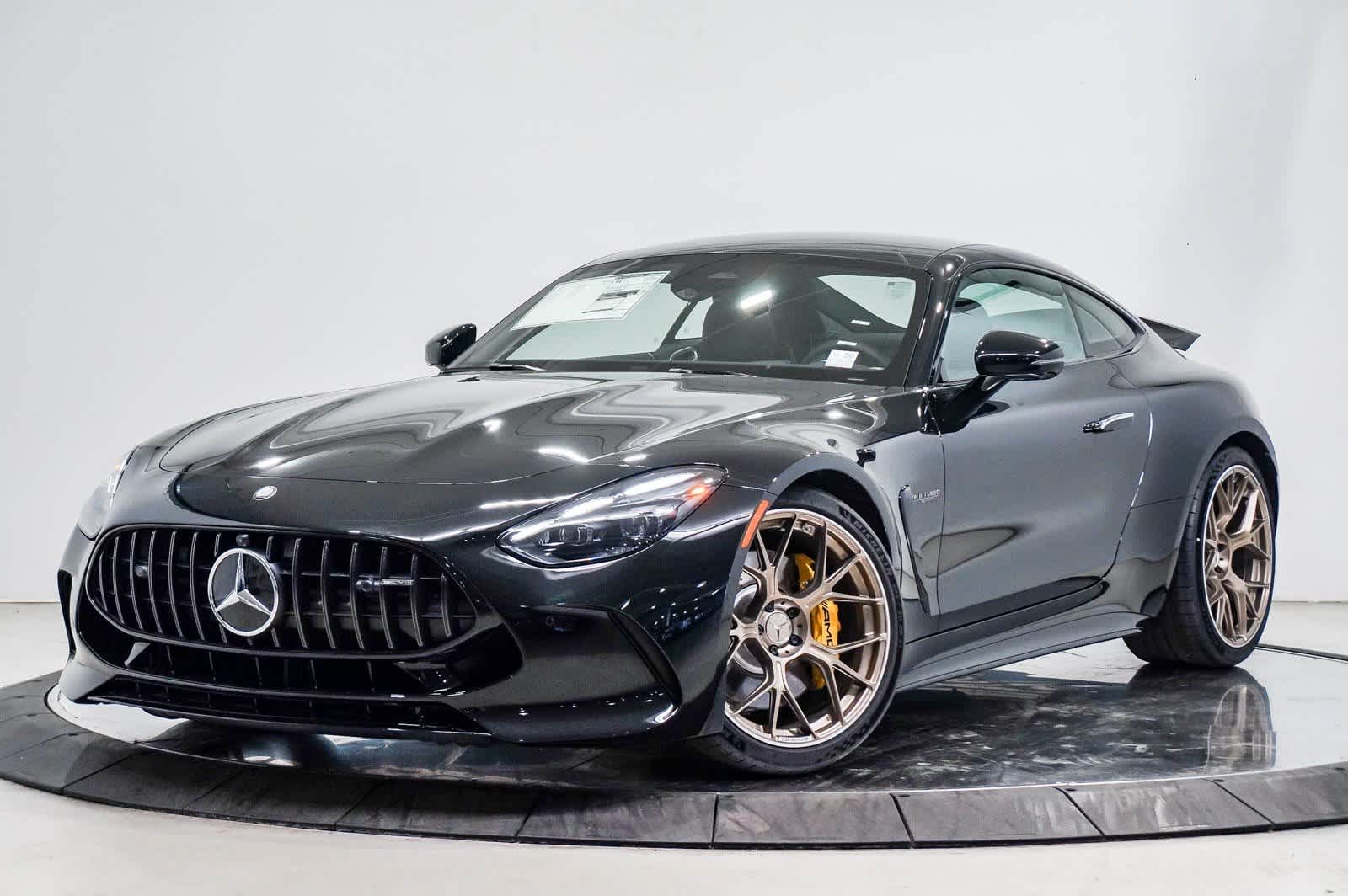 Thumbnail: 2025 Mercedes-Benz AMG GT - 1