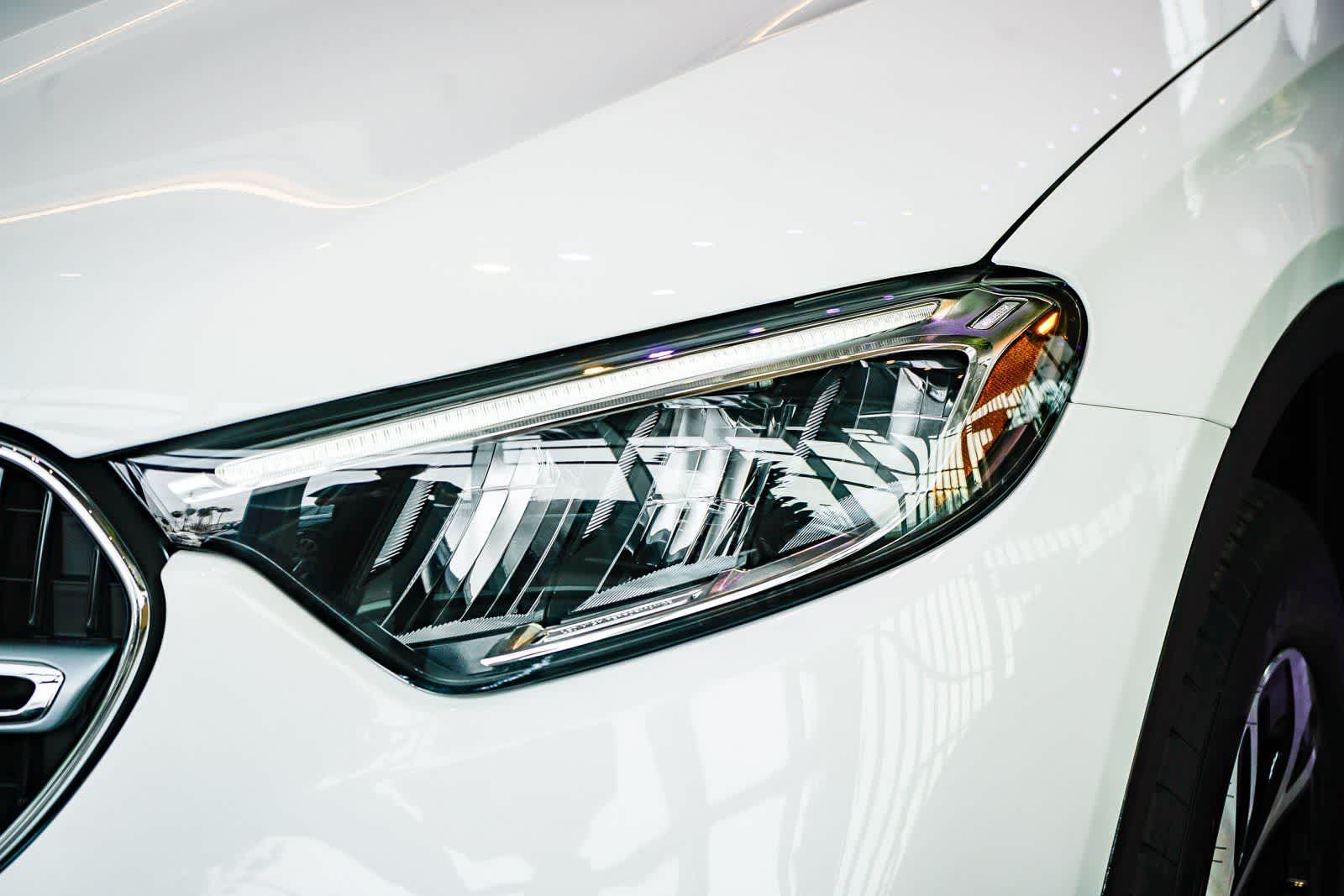 Thumbnail: 2025 Mercedes-Benz GLC - 7