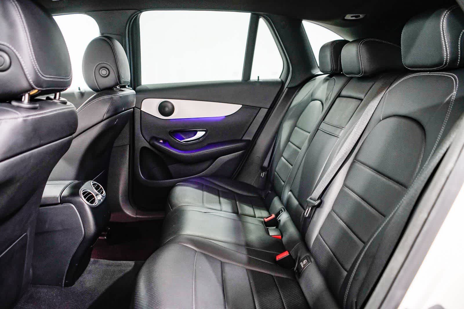 Thumbnail: 2022 Mercedes-Benz GLC - 17