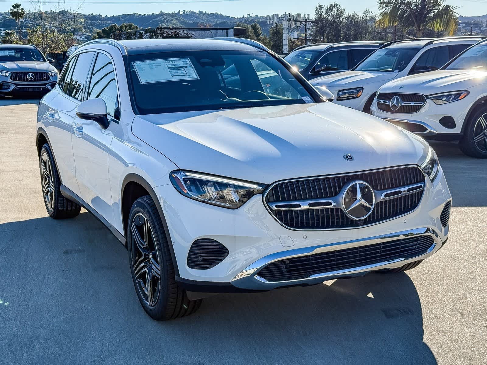 Thumbnail: 2026 Mercedes-Benz GLC - 3
