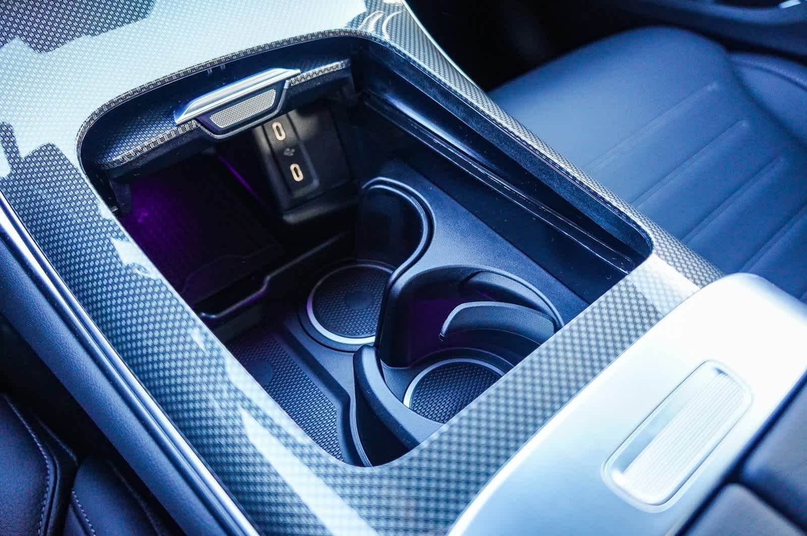 Thumbnail: 2025 Mercedes-Benz GLC - 24