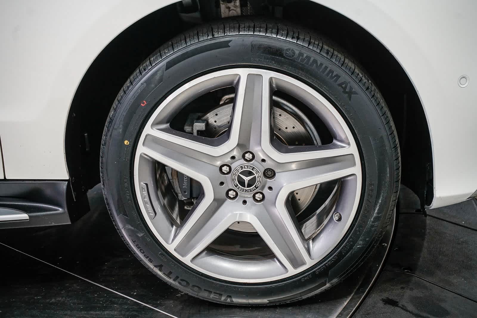 Thumbnail: 2017 Mercedes-Benz GLE - 10