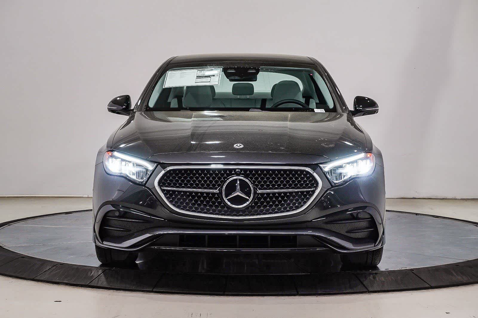 Thumbnail: 2026 Mercedes-Benz E-Class - 6