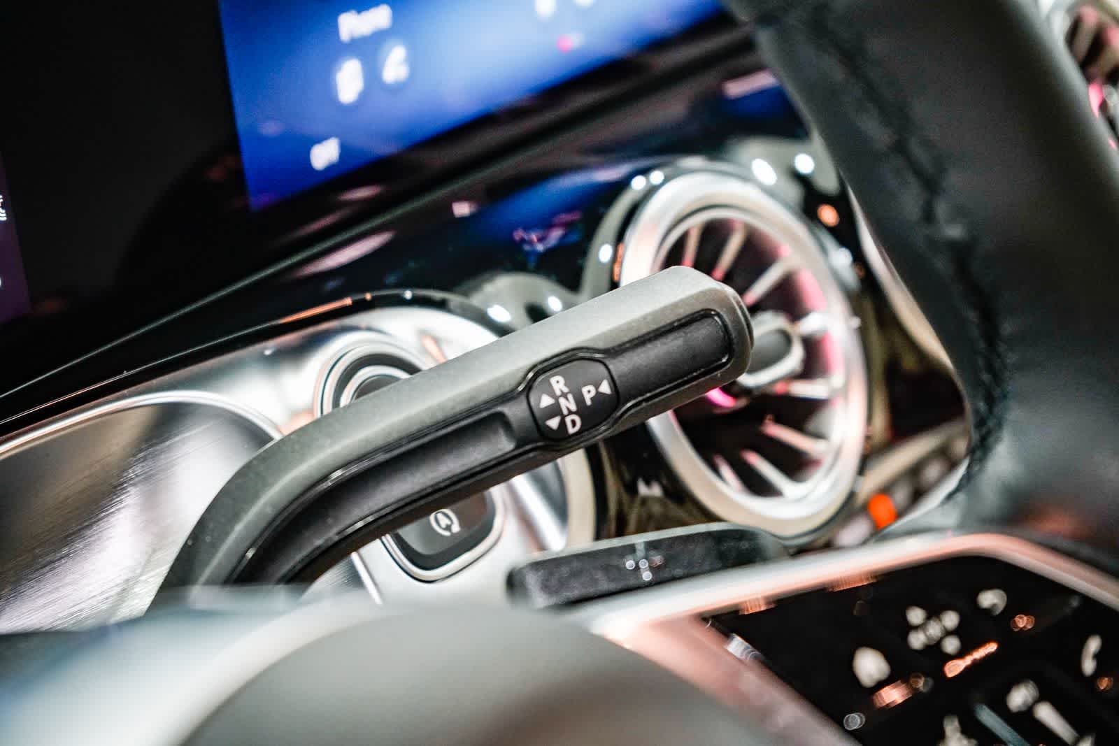 Thumbnail: 2026 Mercedes-Benz GLB - 21