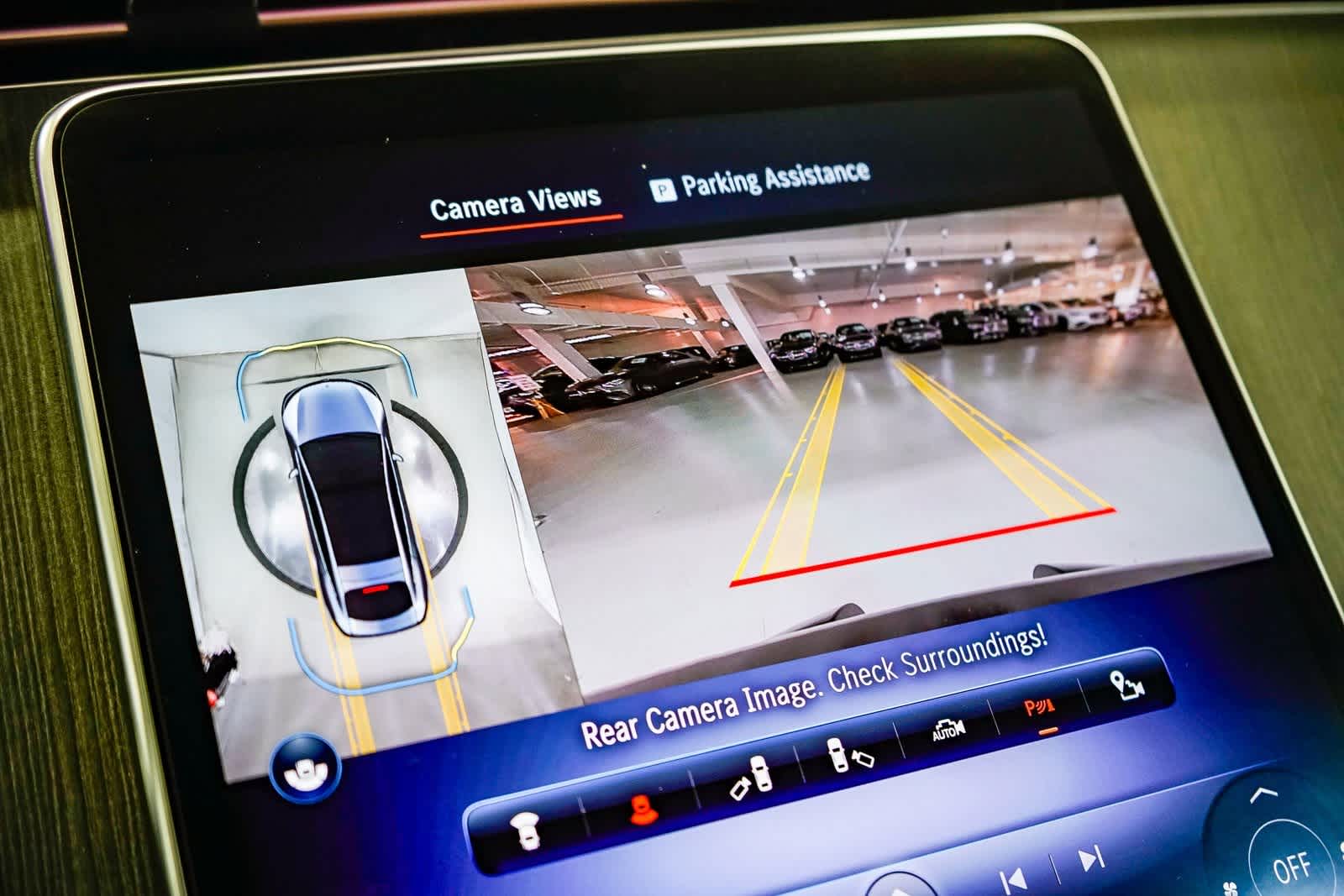 Thumbnail: 2023 Mercedes-Benz EQS - 25