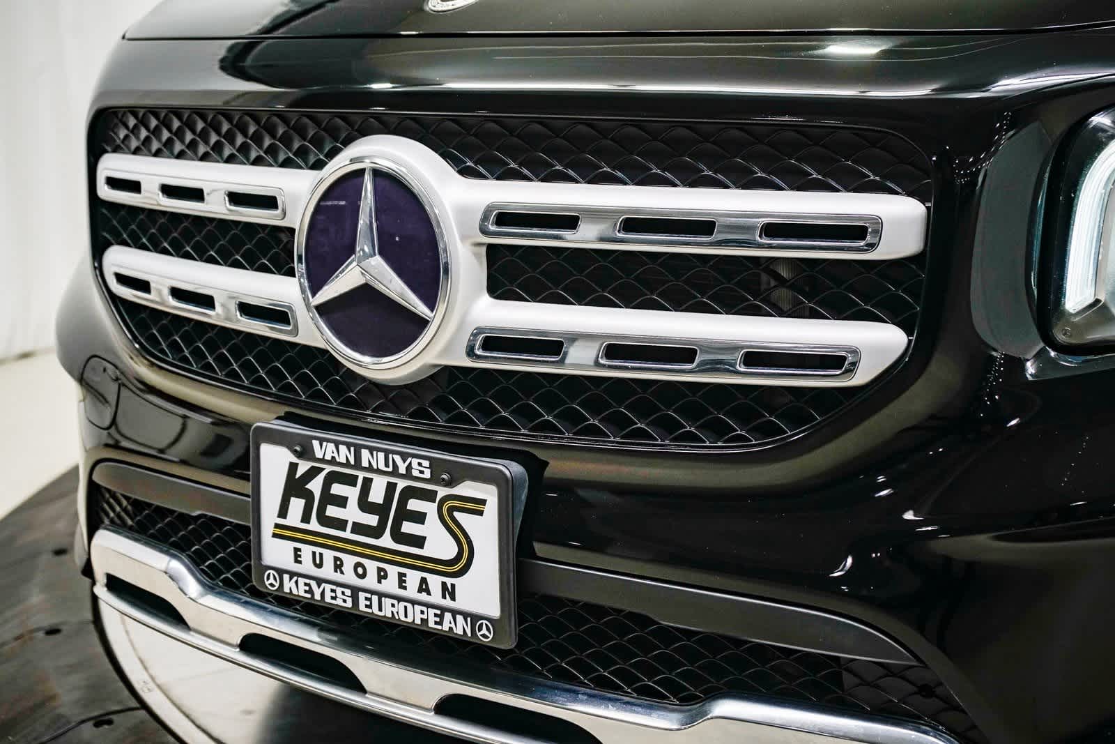 Thumbnail: 2022 Mercedes-Benz GLB - 8