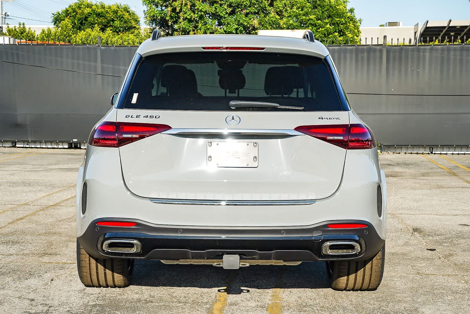 Thumbnail: 2026 Mercedes-Benz GLE - 5