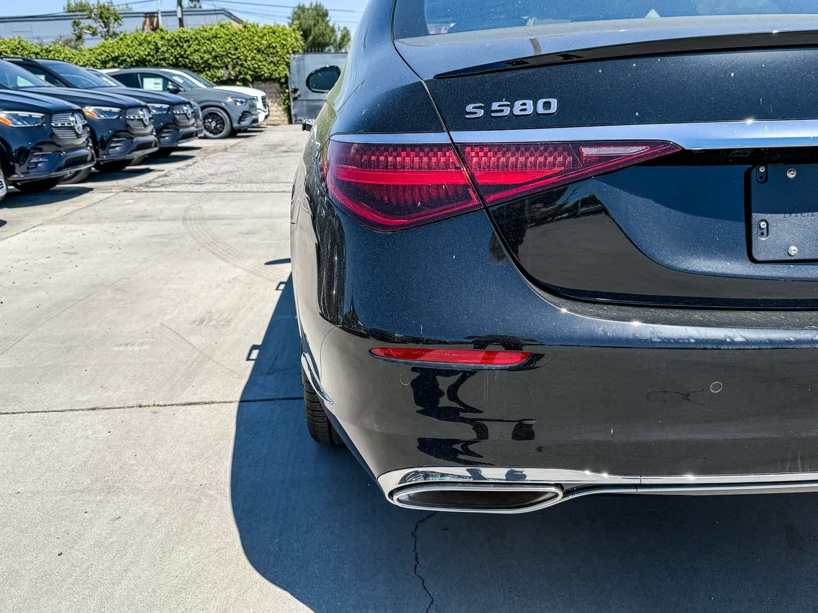 Thumbnail: 2025 Mercedes-Benz S-Class - 7